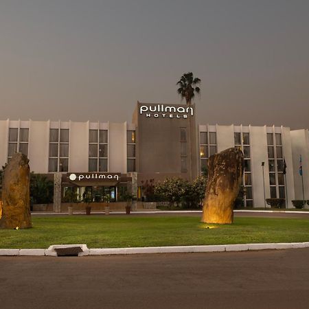 Hotel Pullman Lubumbashi Grand Karavia. Exterior foto