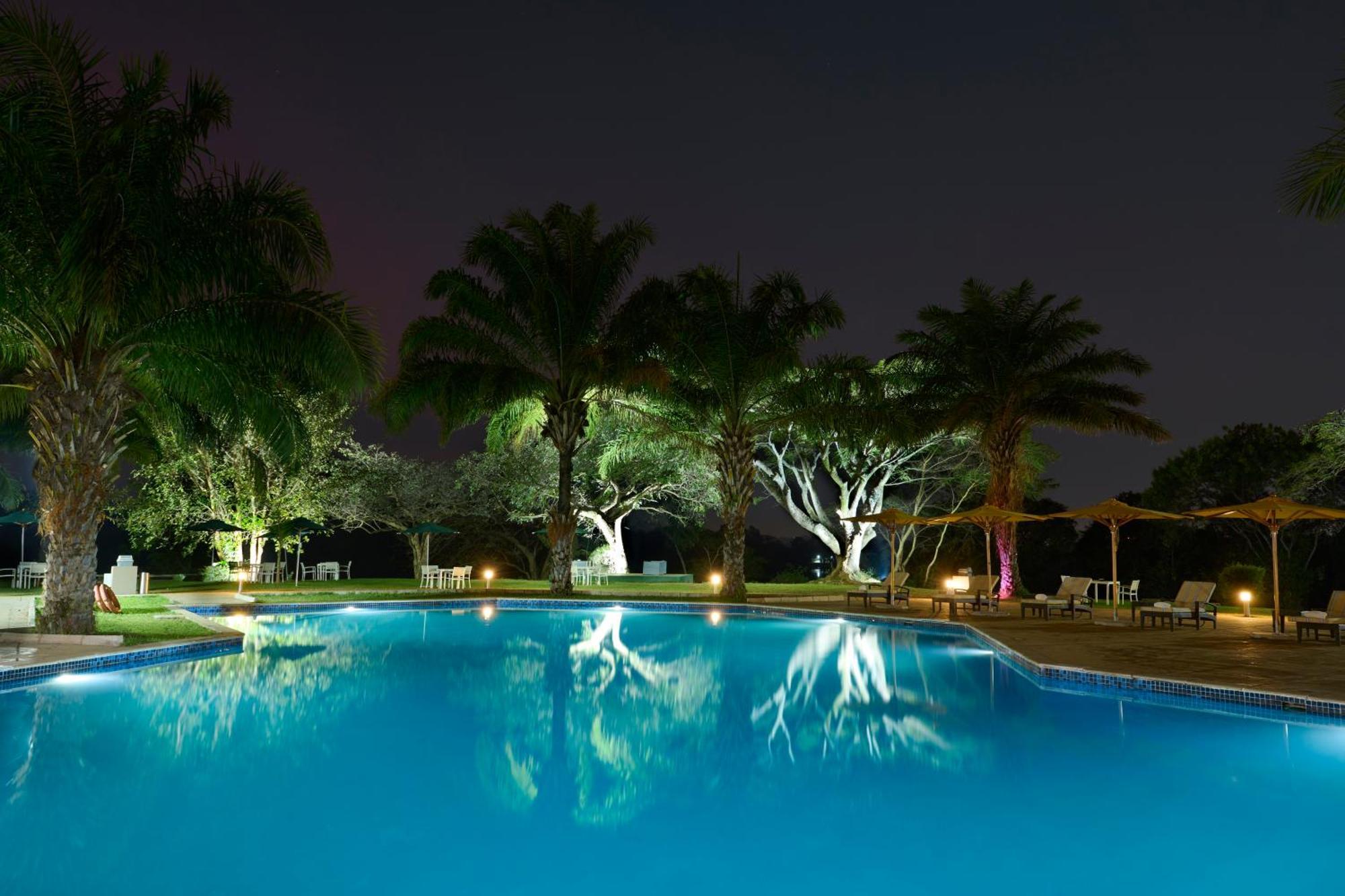 Hotel Pullman Lubumbashi Grand Karavia. Exterior foto
